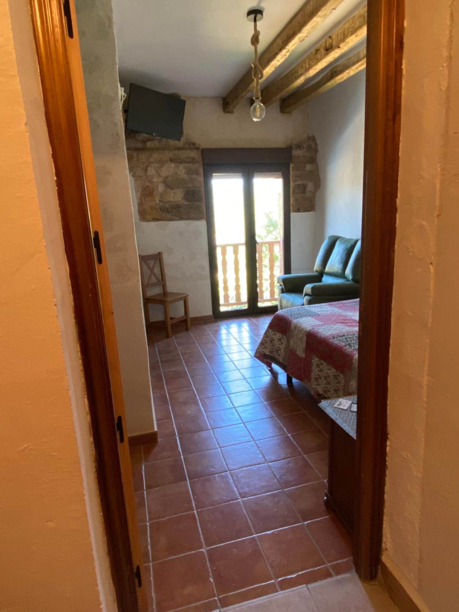 Casa Rural Torremontero Apartamentos Hornos Exterior photo